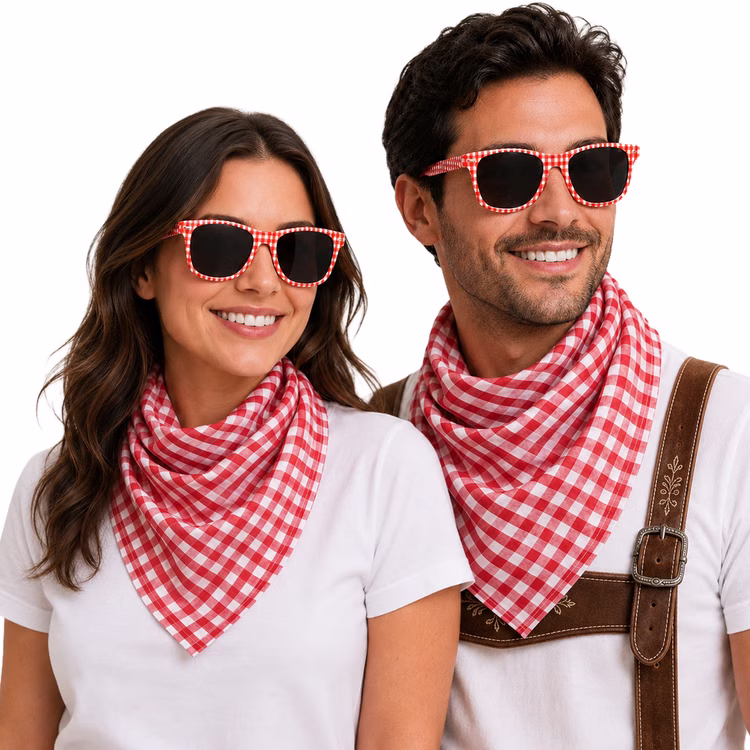 Kariertes Halstuch Brille Damen Herren Frau und Mann tragen rot-weiß karierte Brillen und Halstücher; der Mann kombiniert das Set mit Lederhosen-Hosenträgern. Hinweis: KI generiertes Bild