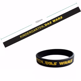 Silikon-Armband Kinder Kindergarten DAS WARS Abschied Geschenk Kita-Abschied ABC-Schütze Schulanfänger Endlich Schulkind Maßgrafik Silikon-Armband Kinder „Kindergarten DAS WARS“ mit Länge 152 mm und Breite 12 mm auf weißem Hintergrund.
