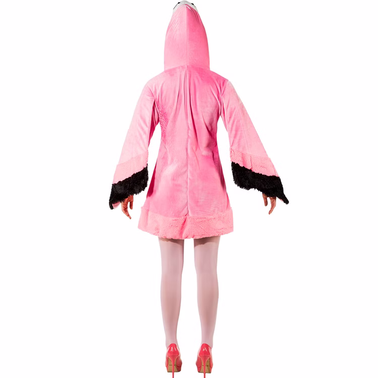 Flamingo Kostuem Rosalie Damen Rueckansicht Rückansicht des rosa Flamingo-Kleides mit Kapuze, langen Flügelärmeln sowie rosa und schwarzem Plüschbesatz.