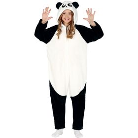 Kind trägt das Panda-Kostüm von vorne mit erhobenen Armen, sichtbar sind Kapuze, Reißverschluss und lockerer Schnitt.