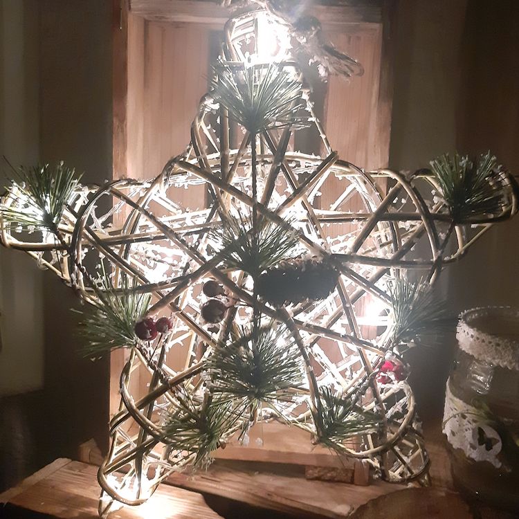 LED Weihnachtsstern aus Holz 30 cm mit 10 LED-Lichtern Deko Advent Fensterbild Tischdeko Lichterkette SALE