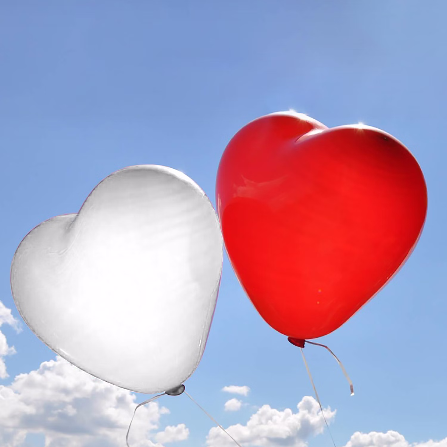 Rote & Weiße Herz Luftballons XXL 40 Stück Ø 40,6 cm Party-Deko Hochzeit Verlobung Muttertag Liebeserklärung Wedding Hochzeits-Deko Ballons zur Trauung fliegen lassen Ballonflugkarten zur Hochzeit