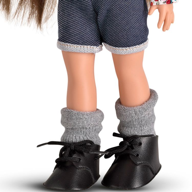 Puppe Nina 33 cm mit langen braunen Haaren zum Frisieren & Bekleidung Spielzeug Puppe Nina 33 cm mit langen braunen Haaren zum Frisieren & Bekleidung Spielzeug Spielwaren Spielpuppe Anziehpuppe Jungen-Puppe Geschenk Geburtstag Weihnachten Puppe zum kämen und frisieren
