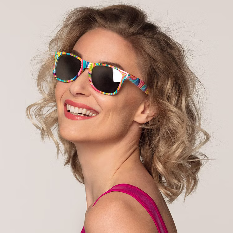 Partybrille bunt 90er Jahre Retro-Brille Kostüm-Zubehör Fasching Mottoparty Accessoire Sonnenbrille Regenbogen Rainbow mehrfarbig Party-Zubehör für Damen und Herren Partybrille bunt 90er Jahre Retro-Brille Kostüm-Zubehör Fasching Mottoparty Accessoire Sonnenbrille Regenbogen Rainbow mehrfarbig Party-Zubehör für Damen und Herren