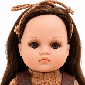 Nahaufnahme der Puppenaugen und des freundlichen Gesichts von Johanna. Die Puppe besitzt keine Schlafaugen und einen natürlichen Ausdruck.