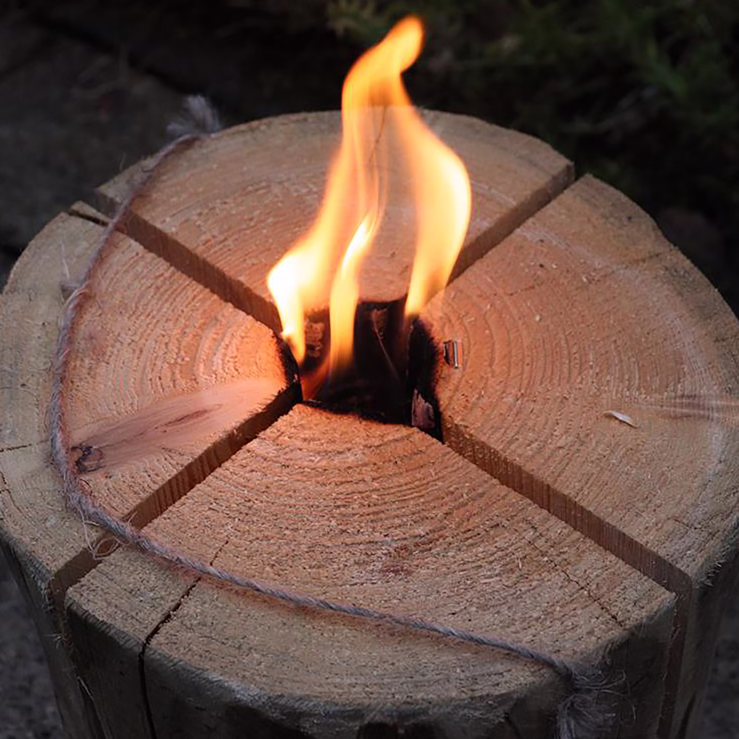 8x Schwedenfeuer 47 x 18 cm naturbelassenes Holz 120 min Brenndauer Outdoor 8 Stück Naturholz Garten Grillen Sommerparty 8x Schwedenfeuer 47 x 18 cm naturbelassenes Holz 120 min Brenndauer Outdoor 8 Stück Naturholz Garten Grillen Sommerparty
