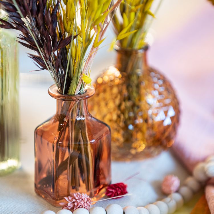 Vase Glasvase 6 x 9 cm sechseckig Deko-Vase Hochzeits-Tisch Geburtstag Vase Altrosa Glasvase 6 x 9 cm sechseckig Deko-Vase Hochzeits-Tisch Geburtstag Hochzeit Garten-Party Wohn-Accessoire Dekoration Tisch-Deko