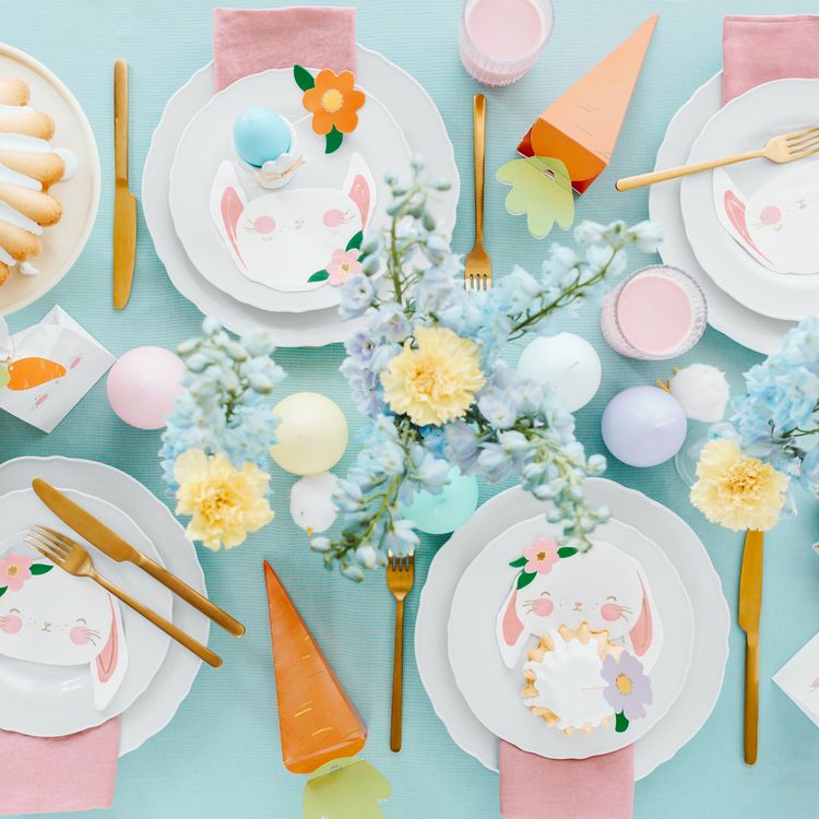 Osterei Kerze 10 cm hoch Pastell Weiß Tisch-Deko Ostern