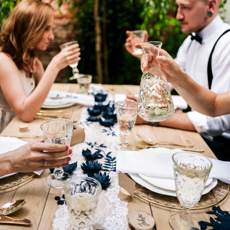 Baumscheibe Birke 20 Stück 4,5-6,5 x 1 cm Holzscheibe Tisch-Deko Basteln DIY Bastelbedarf Namensschild Baumscheibe zum Beschriften Hochzeit Geburtstag