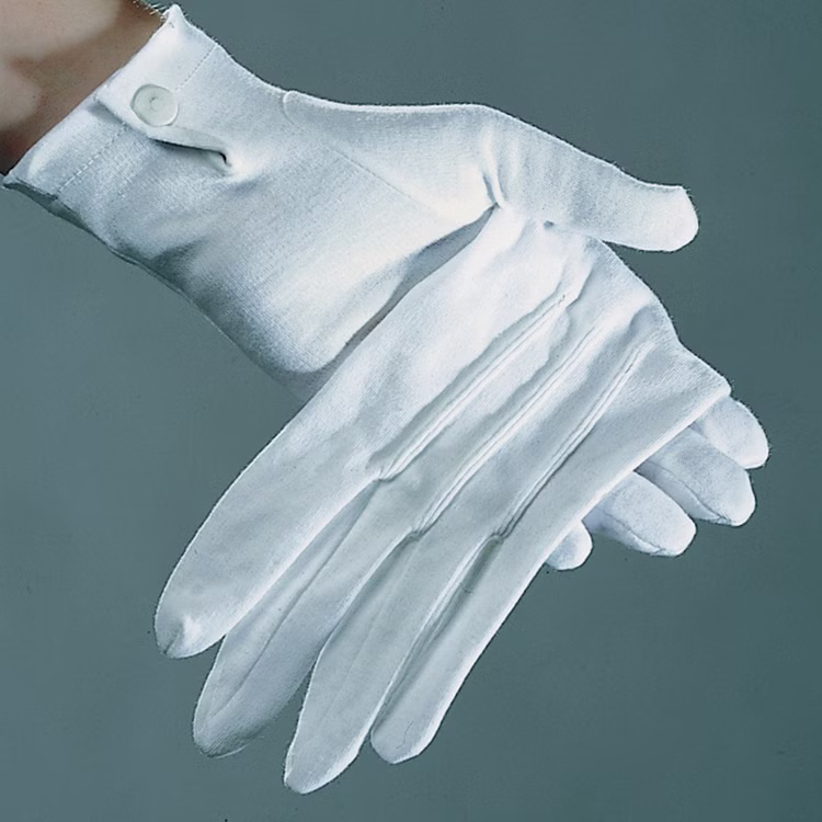 Butler Kostüm Diener James mit Fliege und Handschuhen für Herren Gr. 48-62 Berufe Fasching Karneval Mottoparty Nahaufnahme Weiße Handschuhe mit Biesen und Druckknopf