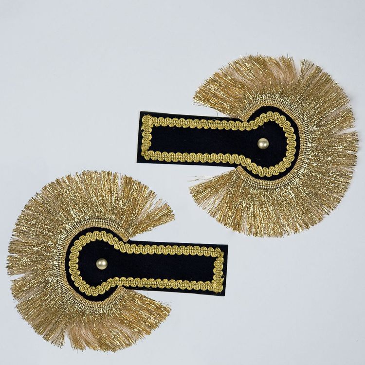 Schulterklappen Epauletten 1 Paar Schwarz Gold 27 x 18 cm Uniform für Erwachsene Schulterklappen Epauletten 1 Paar Schwarz Gold für Erwachsene von Oben mit Made in Germany-Logo