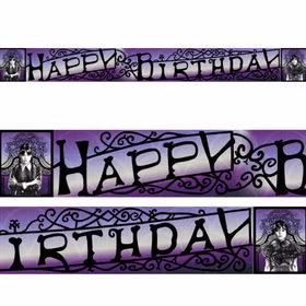 Offiziell lizenzierter Wednesday Happy Birthday Banner auf weißem Hintergrund.