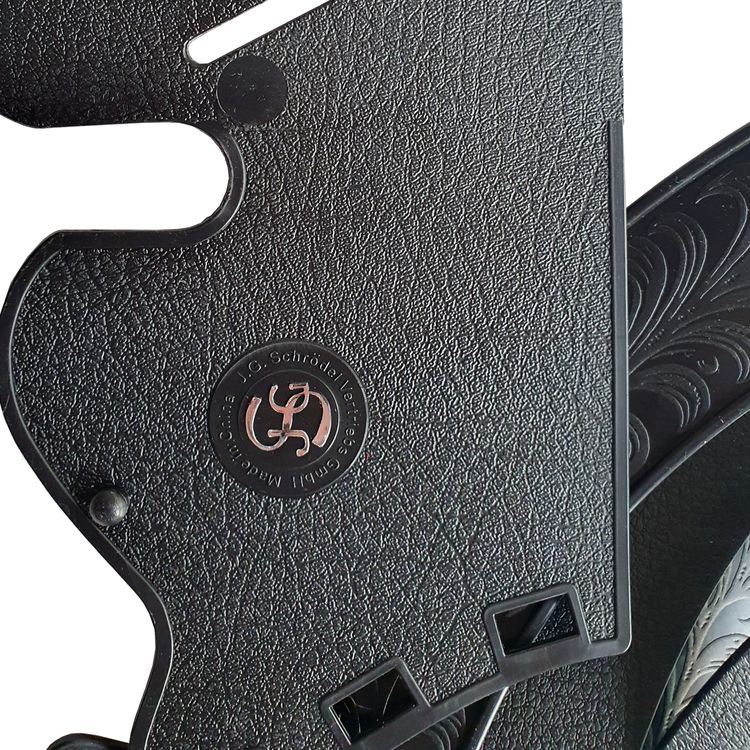 Schulterholster Polizei verstellbares Schulterhalfter mit Polizeimarke & Ausweis für Erwachsene Schulterholster-Set bestehend aus Schulterhalfter Holster Polizeimarke und Polizei-Ausweishülle von Vorne