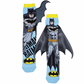 Lustige Batman Socken Superheld mit 3D-Umhang für Kinder und Erwachsene Kniestrümpfe Geschenkidee Kindersocken Socken für Erwachsene Spaßsocken Kostüm-Zubehör Kniestrümpfe Geschenkidee Kindersocken Socken für Erwachsene Spaßsocken Kostüm-Zubehör „Ein Paar Batman-Socken mit 3D-Flügeln nebeneinander liegend, detailliertes Comic-Design in Grau und Blau.“