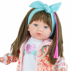 Puppe Nora 45 cm mit langen braunen Haaren & Weichkörper für Kinder Spielzeug-Puppe Softkörper Spielpuppe Spielwaren Geschenkidee Geburtstag Weihnachten Nahaufnahme des Kopfes und Oberkörpers mit Bekleidung von Vorne