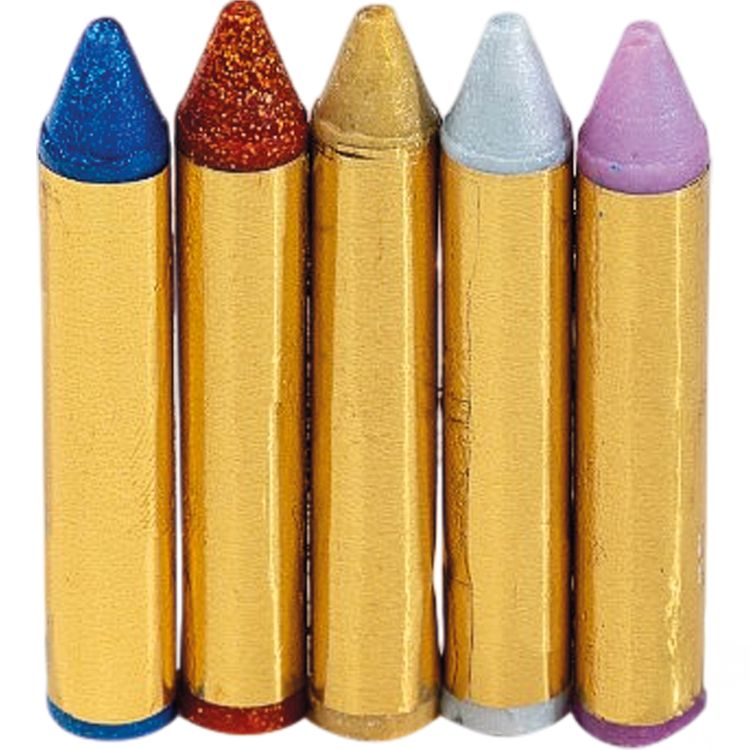 Verpackung der Jofrika Bio-Glitterstifte mit fünf Farben, Spitzer und Schminkbeispiel auf dem Gesicht.