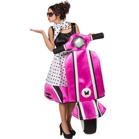 Vespa Kostüm für Herren mit schwarzem Vespa-Kostüm und Vespa Kostüm für Damen mit pinker Vespa für Damen nebeneinander seitlich von Vorne
