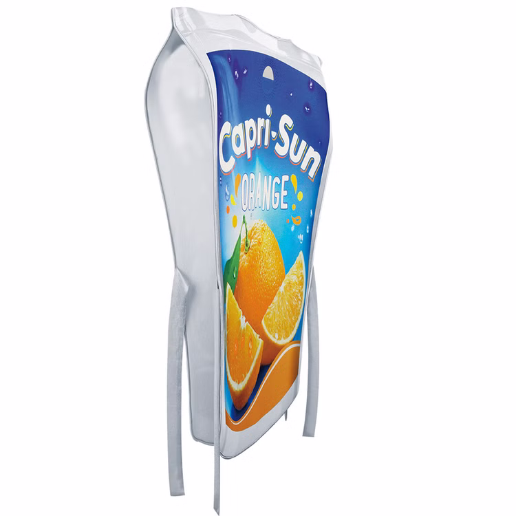 Capri Sun Kostüm Leckeres Getränk Capri Sonne Orange inkl. Hut für Erwachsene Einheitsgröße Spaßkostüm witzige Kostüme JGA Fasching Karneval Mottoparty Lizenzkostüm Capri-Sun-Orange-Kostüm, rechte Seitenansicht; seitliche Bindebänder sichtbar.