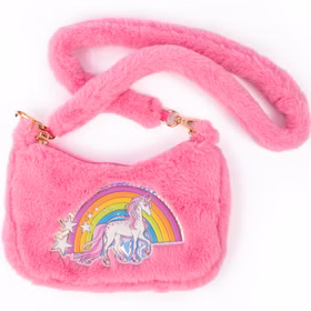 Einhorn Handtasche Rosa Plüsch Tasche Rosalie Regenbogenherz für Kinder Geschenkidee Geburtstag Kostüm-Zubehör Fasching Karneval Mottoparty Pinke Plüsch-Handtasche mit Regenbogen- und Einhornmotiv sowie breitem, weichem Schulterriemen, auf weißem Hintergrund.
