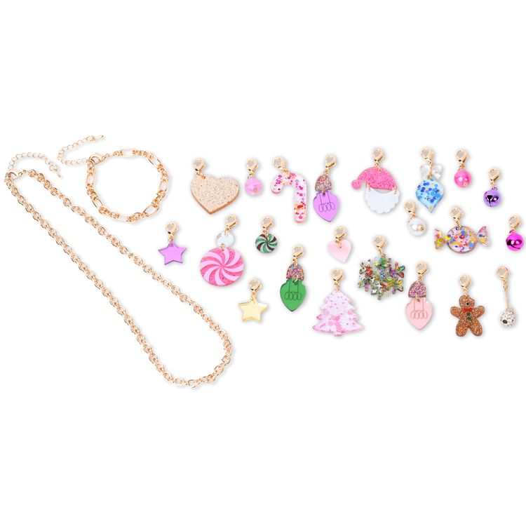 Schmuck Adventskalender Armband & Kette 22 Anhänger Weihnachts-Party für Kinder Adventskalender mit geöffnetem Türchen, davor die enthaltenen Schmuckteile dekorativ angeordnet.