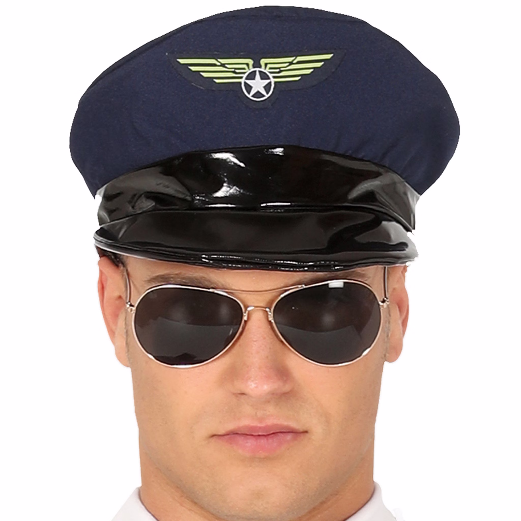Piloten Kostüm Pilot Kapitän Andreas Fliegerass Uniform für Herren Gr. M-L Blau Beruf Fasching Karneval Mottoparty Paar- und Gruppenkostüme Nahaufnahme der Pilotenmütze mit farbigem Flieger-Abzeichen.