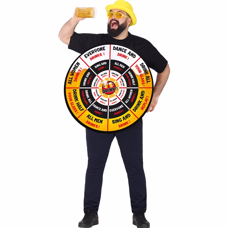 Darts Kostüm Bier-Version Dartscheibe mit 2 Bällen für Erwachsene Gr. L Spaßkostüm Fasching Karneval Mottoparty JGA Trinkspiel Mann mit Dartscheiben-Kostüm und Bierkrug in der Hand.