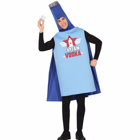Mann trägt hellblaues Vodka Kostüm „Captain Vodka“ mit Shotglas in der Hand.