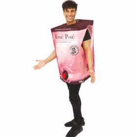 Wein Kostüm Weinkarton Rosé Pissé Edler Tropfen für Herren Onesize Spaßkostüm Fasching Karneval JGA Mottoparty Seitenansicht der bedruckten Tunika in roséfarbenem Tetra-Pack-Design.