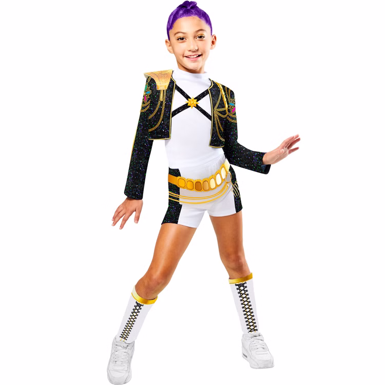Rumi Core Golden Deluxe Kostüm mit Perücke KPop Demon Hunters Kostüm für Kinder Lizenzkostüm 7-13 Jahre Fasching Karneval Mottoparty Rollenspiel Theater Geburtstag Kind in Bewegungspose im Rumi Core Golden Deluxe Kostüm, ideal für Tanz, Bühne und Cosplay-Auftritte.