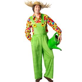 Vorderansicht des kompletten Kostüms: Der Mann steht mit einer grünen Gießkanne in der Hand, trägt eine grüne Latzhose mit Sonnenblumenknöpfen und ein buntes Hemd – ein witziges Outfit für Fasching oder Mottopartys.