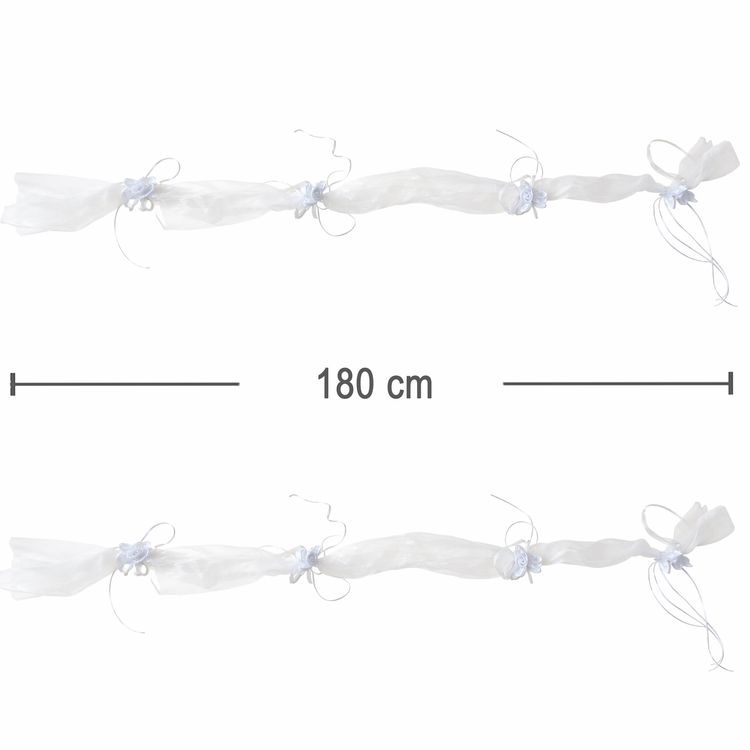 Autoschmuck Deko 2 Girlanden mit Blüten Weiß 180 cm Motorhaube Hochzeitsauto Detailansicht der weißen Hochzeitsgirlande mit Rosenblüten entlang der Motorhaube eines Fahrzeugs.