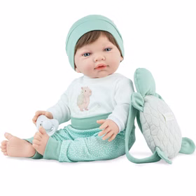 Puppe Mila 42 cm beweglich mit Softbody, Schnuller & Schildkröten-Rucksack Spielpuppe Spielzeug Spielwaren für Kinder Geschenkidee Puppe Mila 42 cm im grünen Outfit mit Mütze, Schnuller und Schildkröten-Rucksack, sitzend dargestellt.
