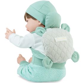 Puppe Mila mit Produktinformationen, inklusive 5-teiligem Set, Schnuller und Zubehör.