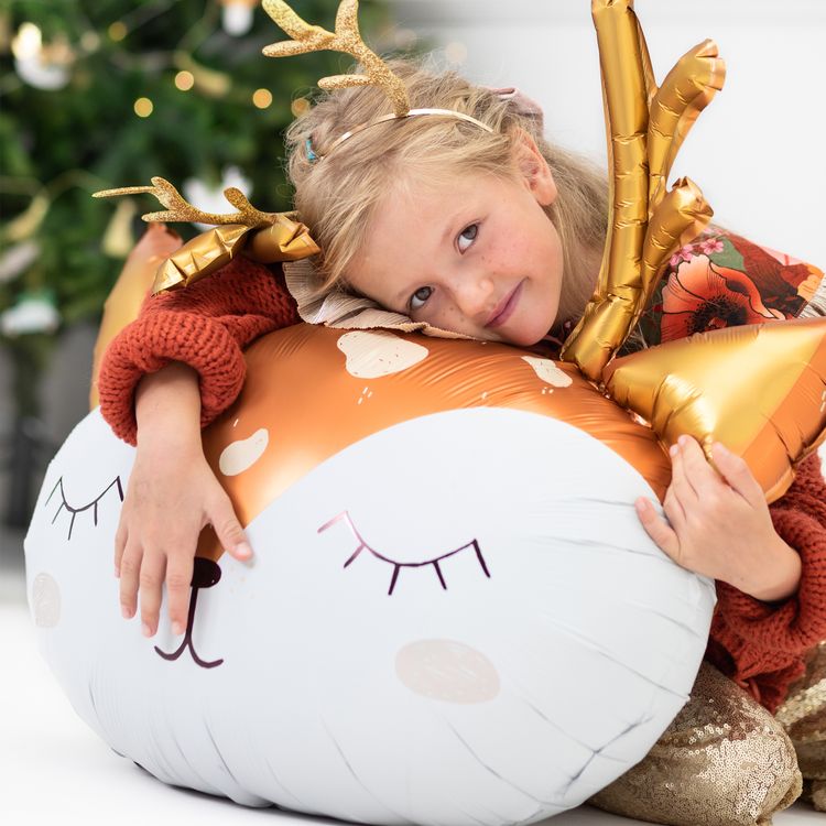 Reh Folienballon Feli das Rehkitz 73 x 64 cm, niedlicher Tierballon mit goldenen Details für Party-Deko.