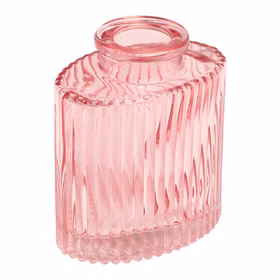 Mini-Glasvase „Helios“ in Rosa mit geriffelter Oberfläche, rechteckiger Form und kleiner Öffnung auf hellem Hintergrund.