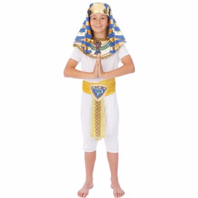 Ägypter Kostüm Kinder Pharao Weiß Gold 5-12 Jahre Ramses Antike Ferne Länder Ägypten Altes Ägypten Pyramiden Kinderfasching Karneval Mottoparty Fasching Junge im Ägypter Kostüm mit gold-blauer Pharao Kopfbedeckung und dekorativem Gürtel in betender Pose.