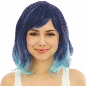 Meerjungfrau Perücke Blau Ombre Bob hitzebeständig für Damen Kostüm-Zubehör Fasching Karneval Mottoparty Accessoire Frontansicht einer blau-türkisen Bob-Perücke mit sanften Farbverläufen und leicht gewellten Spitzen vor hellem Hintergrund.