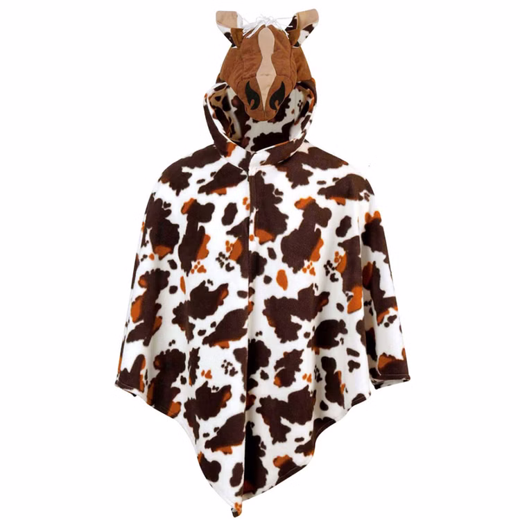 Western Pferdekostüm Hufbert Poncho mit Kapuze Erwachsene Tierkostüm Pferd-Kostüm Western-Outfit für Damen und Herren Lustiges Tierkostüm Fasching Karneval Mottoparty Freigestellte Vorderansicht des Pferde-Ponchos Hufbert mit braun-weißem Fellmuster und aufwendig gestalteter Pferdekopf-Kapuze.