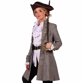 Seitliche Ansicht des grauen Piratenmantels Anne Bonny mit Stehkragen, goldfarbenen Knöpfen, Borten und langem Gehrockschnitt.