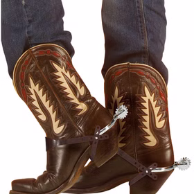 Western Kostüm Sporen Cowboy Stiefel Silberne Cowboy Sporen mit verstellbaren braunen Riemen an klassischen Westernstiefeln für Cowboy-, Rancher- und Sheriff-Kostüme.