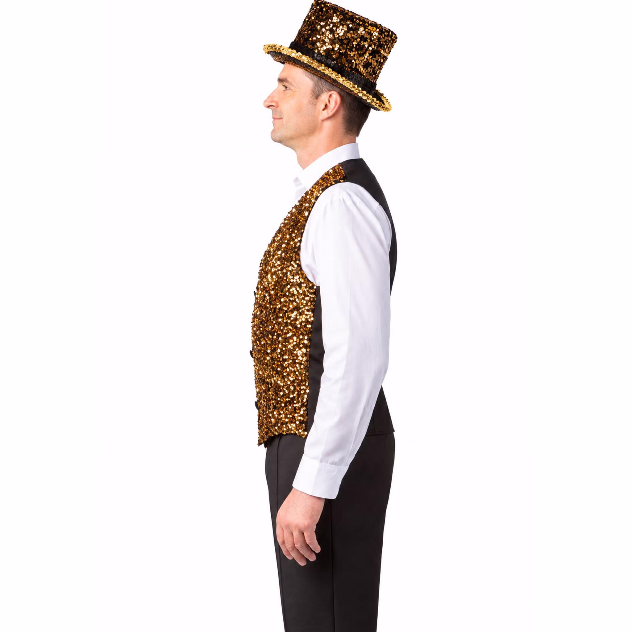 Paillettenweste Gold Zylinder Herren Seite Herrenmodell in Seitenansicht mit goldener Paillettenweste, weißem Hemd und passendem goldenen Pailletten-Zylinder. Hinweis: KI generiertes Bild