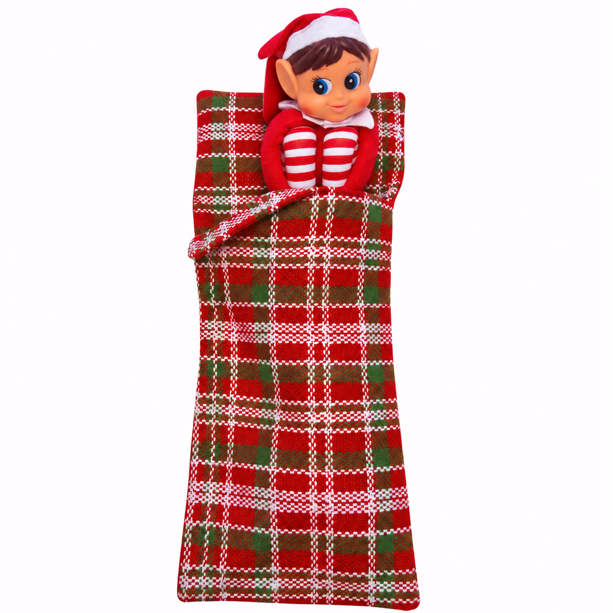 Wichtelmädchen sitzt im Schlafsack Weihnachtswichtel Mädchen mit roter Zipfelmütze und gestreiften Beinen, sitzt in einen rot-grün-weiß karierten Schlafsack vor weißem Hintergrund.