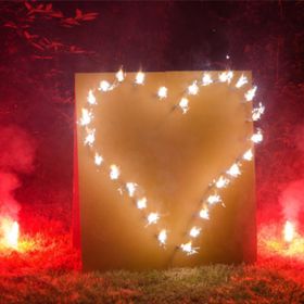 Lichterbild Brennendes Herz Bengalfeuer Feuerwerk Hochzeit Geschenkidee Geburtstag Verlobung Jubiläum