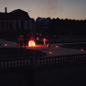 Lichterbild Brennendes Herz zwei Buchstaben und rotem Bengalfeuer Lichterbilder Feuerwerk Feuerbild Geschenkidee Hochzeit Verlobung Heiratsantrag 
