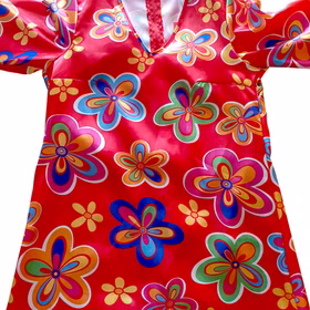 Nahaufnahme Hippie-Kleid mit Blumenmuster von Vorne