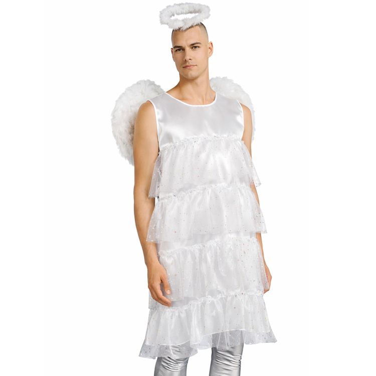 Herrenmodel trägt ein weißes Engel-Kleid aus Satin mit mehrlagigem Glitter-Tüll, kombiniert mit Engelsflügeln und Heiligenschein, vor weißem Hintergrund.